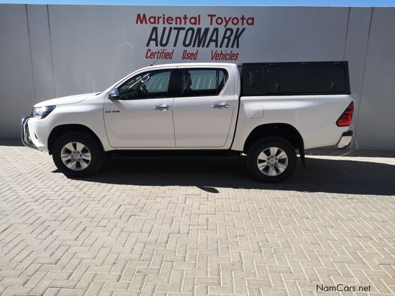 Toyota HILUX DC 2.8 4X4 AT in Namibia
