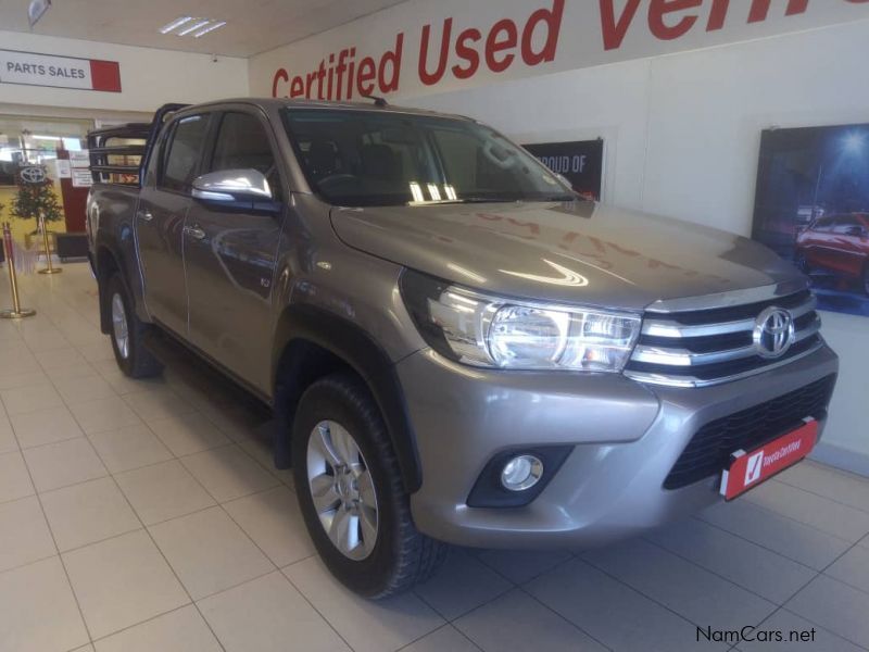 Toyota HILUX DC 4.0 V6 4X4 AT in Namibia