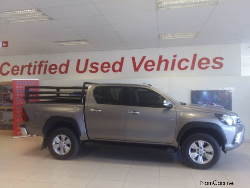 Toyota HILUX DC 4.0 V6 4X4 AT in Namibia