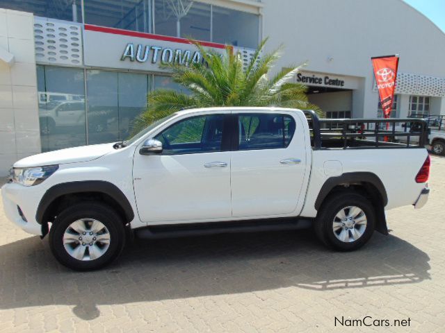Toyota HILUX DC 4.0 V6 4X4 RAIDER AT in Namibia