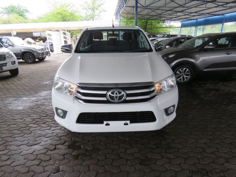 Toyota HILUX RAIDER 4.0 V6 AUTO D/CAB 2X4 in Namibia