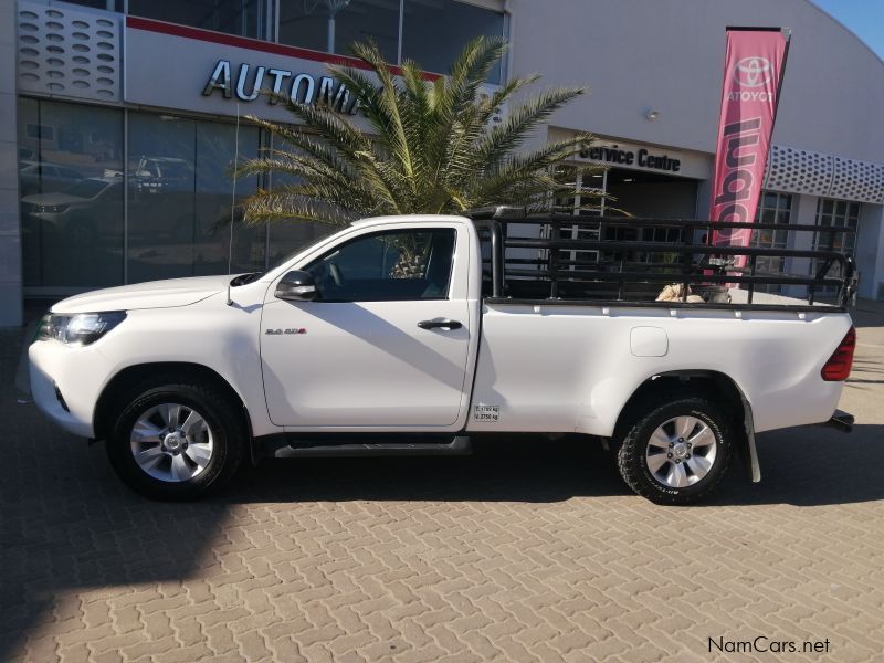 Toyota HILUX SC 2.4GD6 RB SRX MT in Namibia