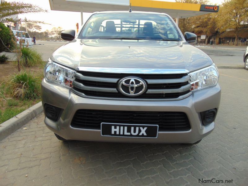 Toyota HILUX SC 2.7 VVTi RB SRX in Namibia