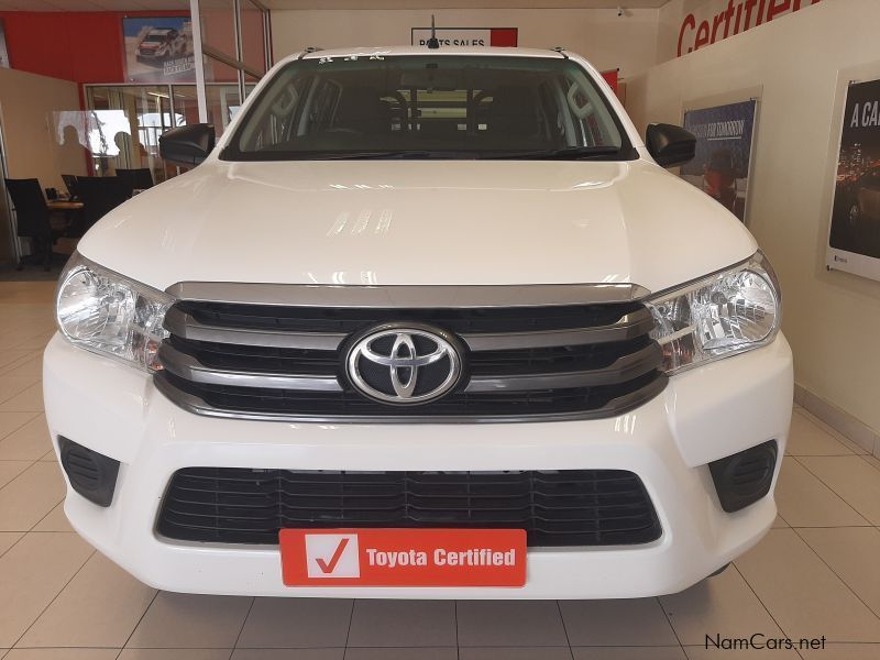 Toyota HILUX SR 4X4 D/CAB in Namibia