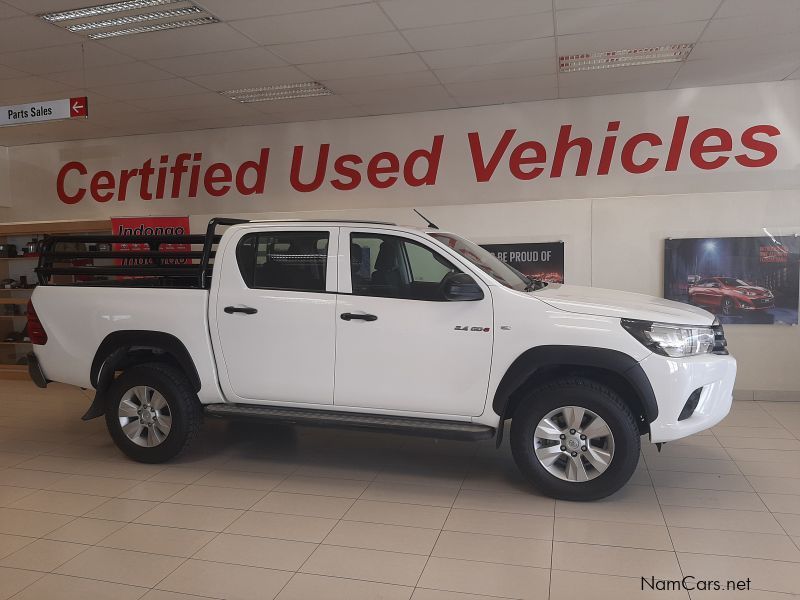 Toyota HILUX SR 4X4 D/CAB in Namibia