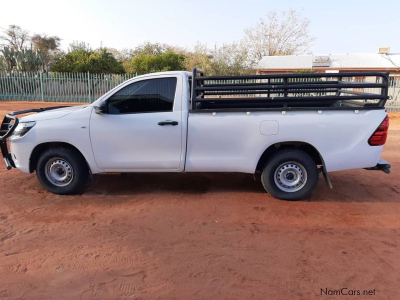 Toyota Hilux 2.4 Diesel in Namibia