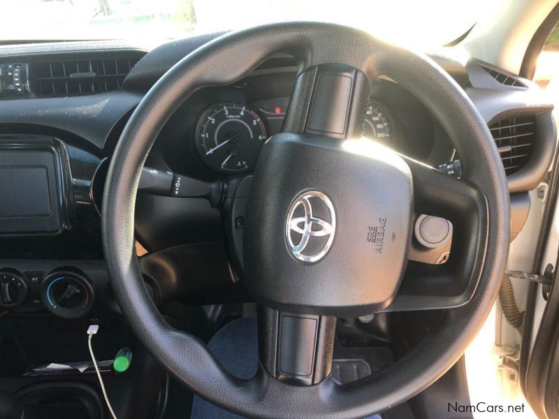 Toyota Hilux 2.4 GD, SINGLE CAB in Namibia