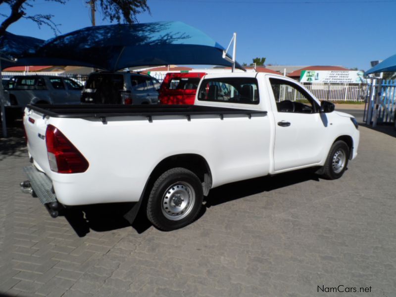 Toyota Hilux 2.4 GD A/C in Namibia