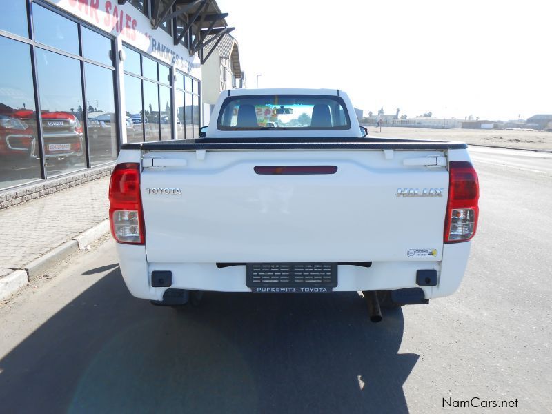 Toyota Hilux 2.4 gd s/c lwb in Namibia