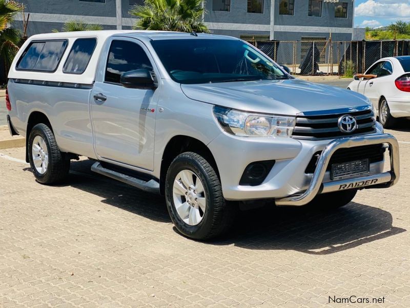 Toyota Hilux 2.4 in Namibia