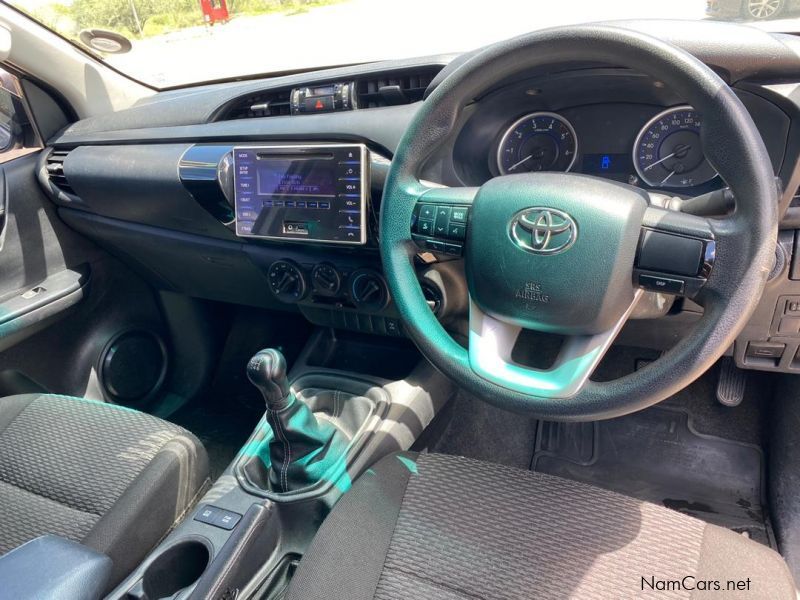 Toyota Hilux 2.4 in Namibia