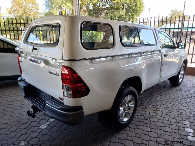 Toyota Hilux 2.4GD-6 SRX S/C 2x4 in Namibia