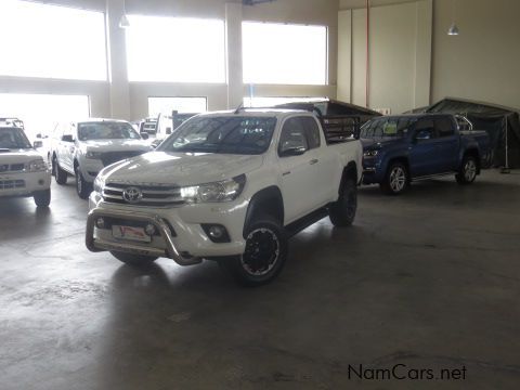 Toyota Hilux 2.8 GD-6 4x4 Club Cab in Namibia