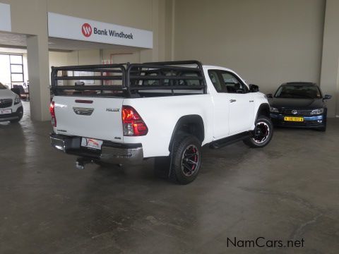 Toyota Hilux 2.8 GD-6 4x4 Club Cab in Namibia