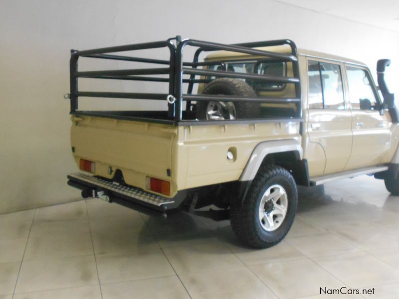 Toyota LAND CRUISER 79 4.2 in Namibia