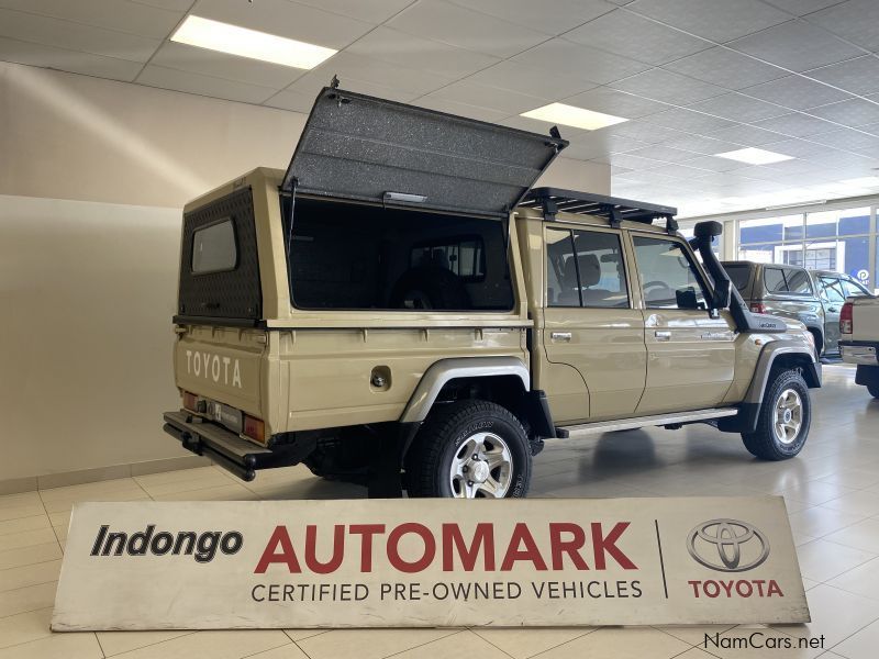 Toyota LC79 4.5D D/C 4x4 in Namibia