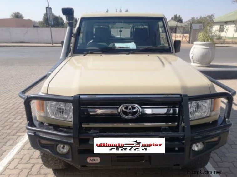 Toyota Land Cruiser 4.2D P/U S/C in Namibia