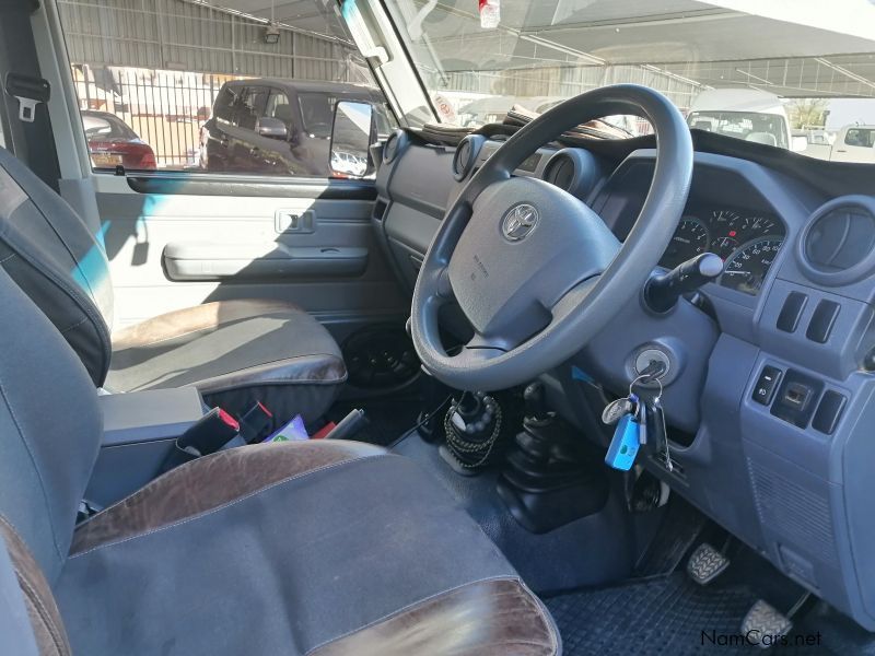 Toyota Land Cruiser 79 4.0P P/U D/C in Namibia