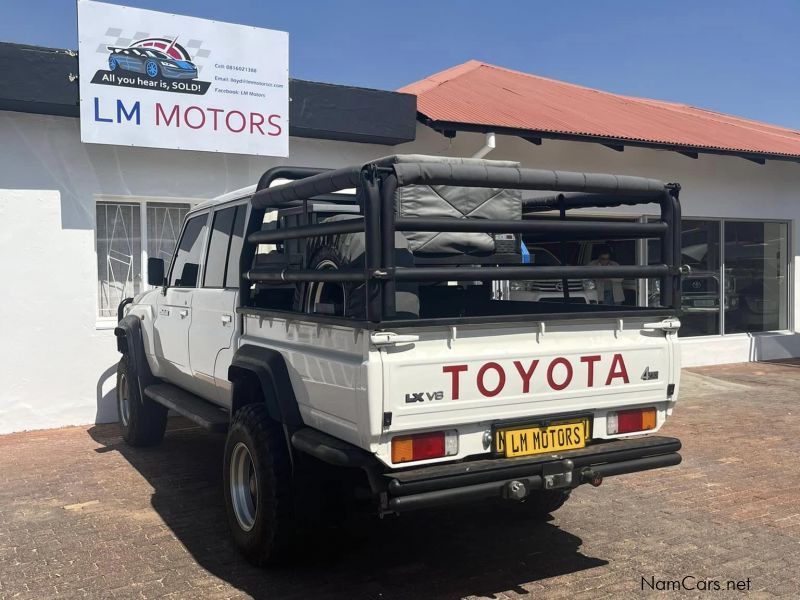Toyota Land Cruiser 79 4.5D V8 4x4 P/U D/C in Namibia