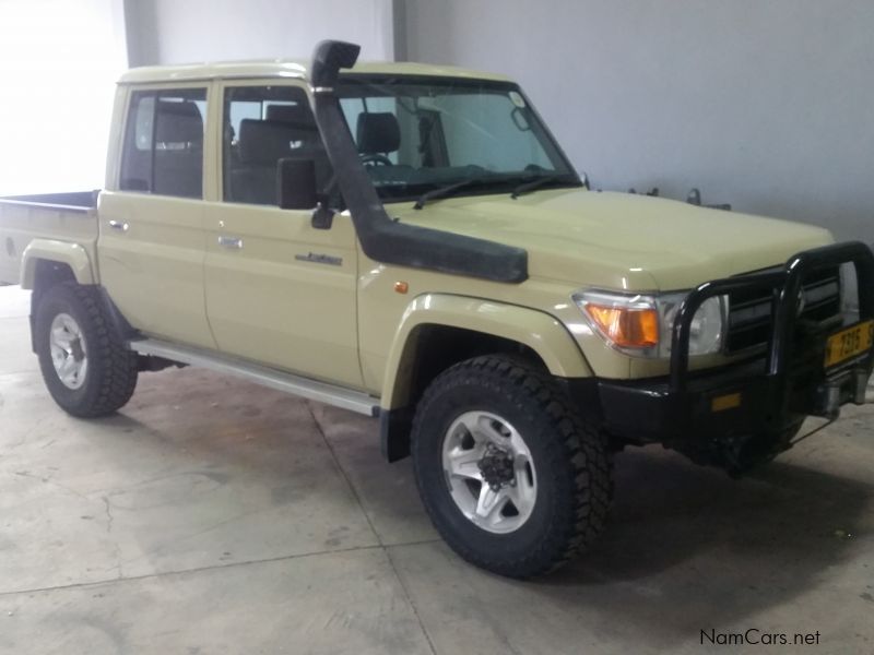 Toyota Land Cruiser DC 4.2 Diesel in Namibia