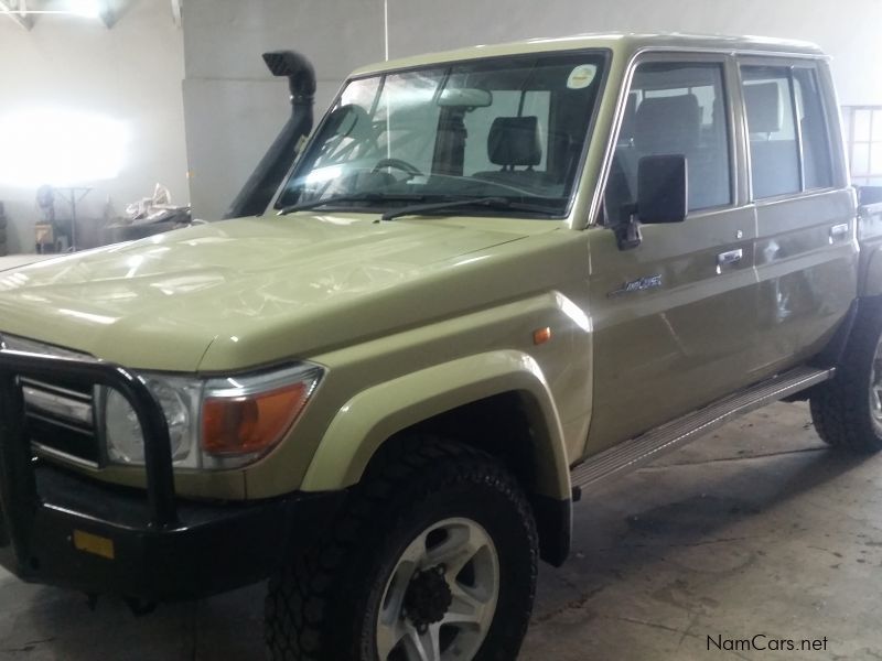 Toyota Land Cruiser DC 4.2 Diesel in Namibia