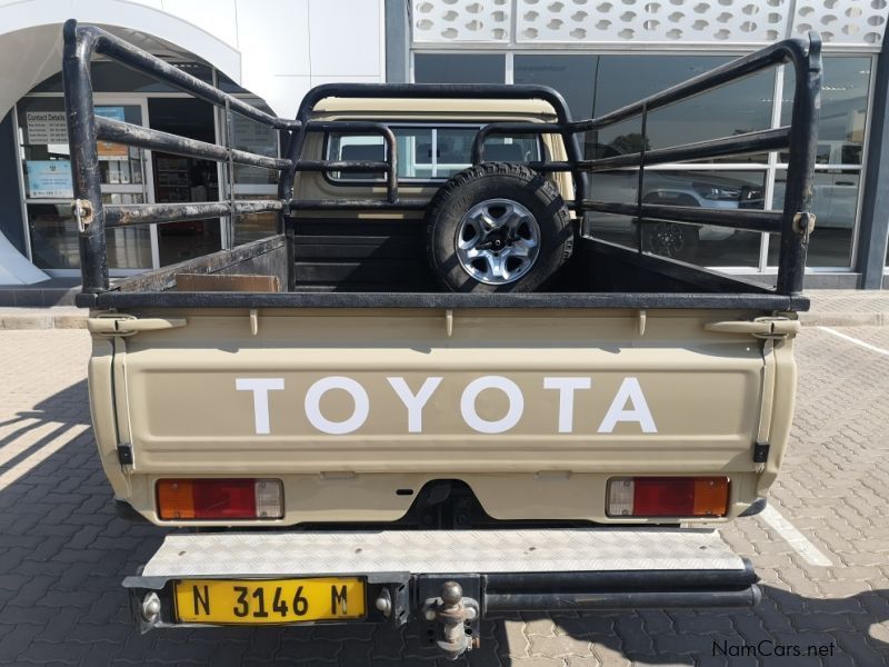 Toyota Land Cruiser SC 4.2 Diesel in Namibia