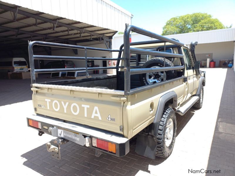 Toyota Land Cruiser SC 4.5 Diesel V8 in Namibia