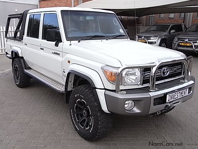 Toyota Land Cruiser V6 4x4 D- Cab in Namibia