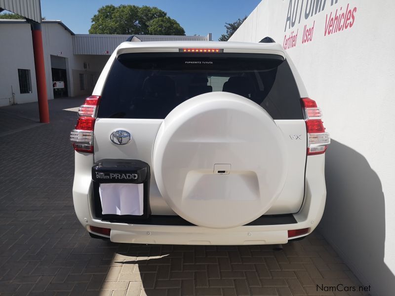 Toyota PRADO 3.0L D-4D VX-L in Namibia