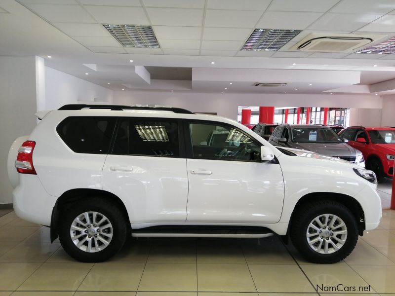 Toyota Prado 4.0 VX A/T in Namibia