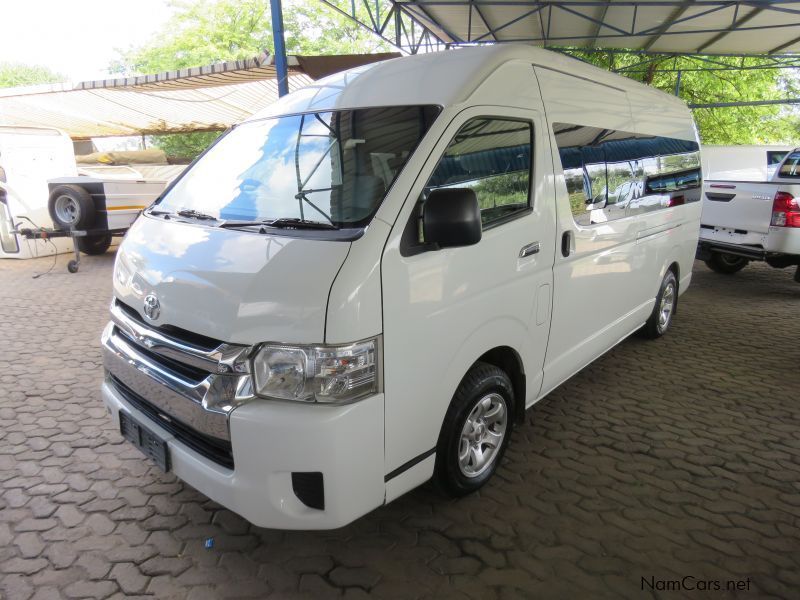 Toyota QUANTUM 2.5 GL 14 SEATER in Namibia