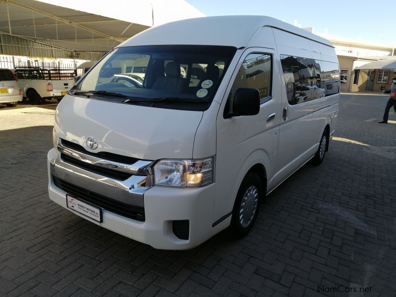 Toyota Quantum Hiace 2.5 D-4D 14 seater in Namibia