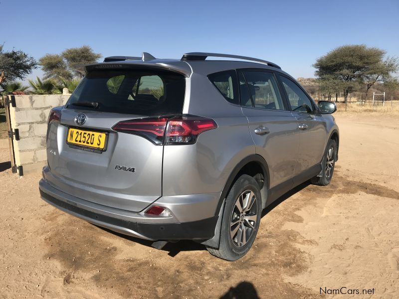 Toyota RAV 2.0 GX CVT 2WD in Namibia