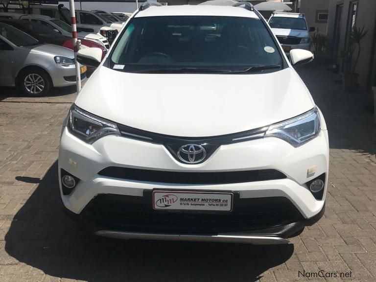 Toyota RAV4 2.0 in Namibia