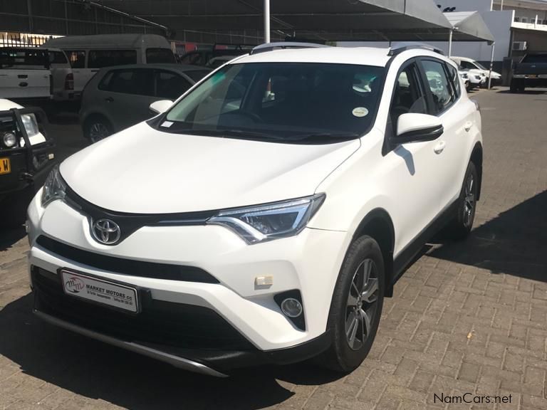 Toyota RAV4 2.0 in Namibia