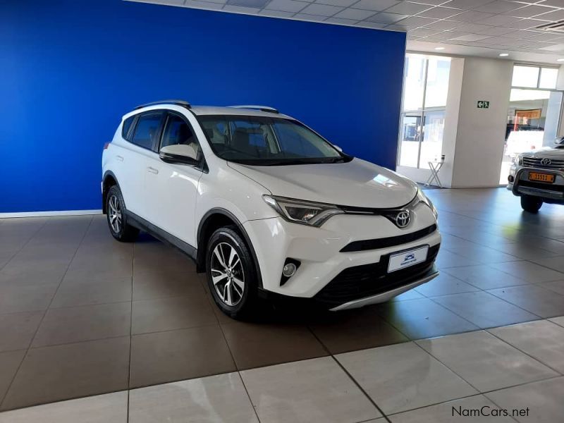 Toyota RAV4 2.0 GX CVT in Namibia