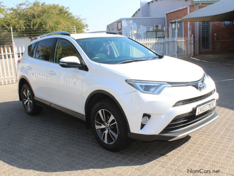 Toyota RAV4 2.0I A/T GX 4X2 in Namibia