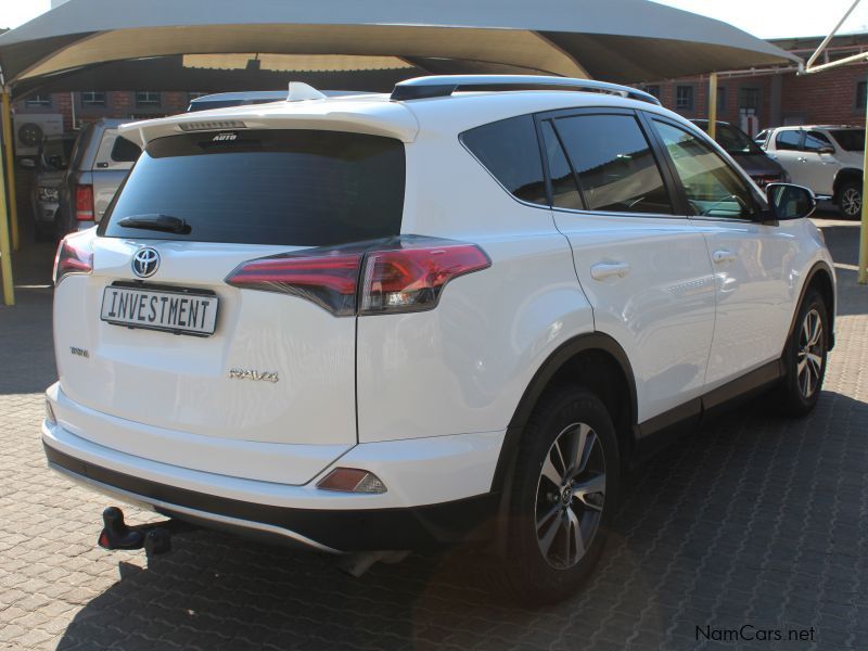 Toyota RAV4 2.0I A/T GX 4X2 in Namibia