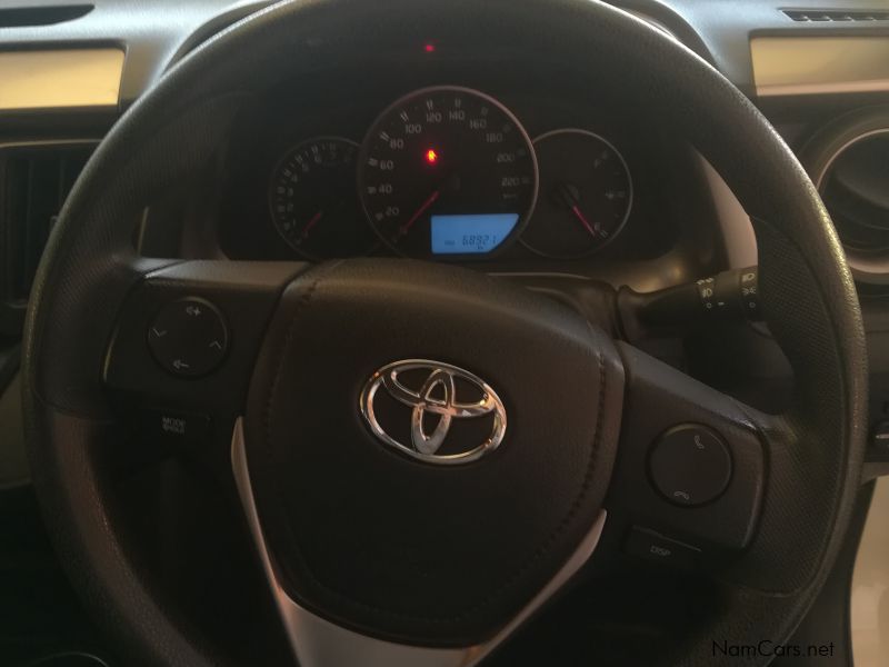 Toyota Rav4 2.0 A/T in Namibia