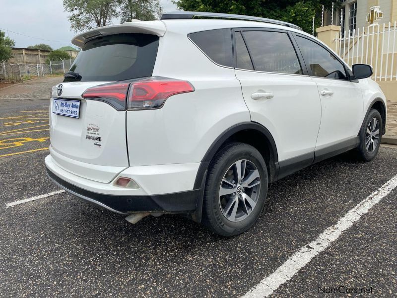 Toyota Rav4 2.0 GX A/T in Namibia