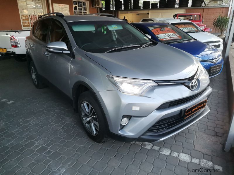 Toyota Rav4 2.0 GX A/T in Namibia