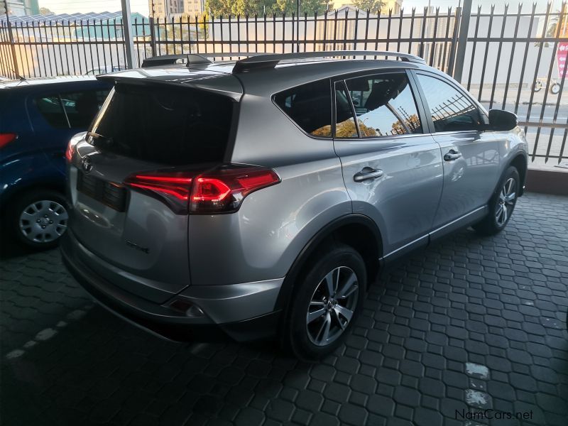 Toyota Rav4 2.0 GX A/T in Namibia