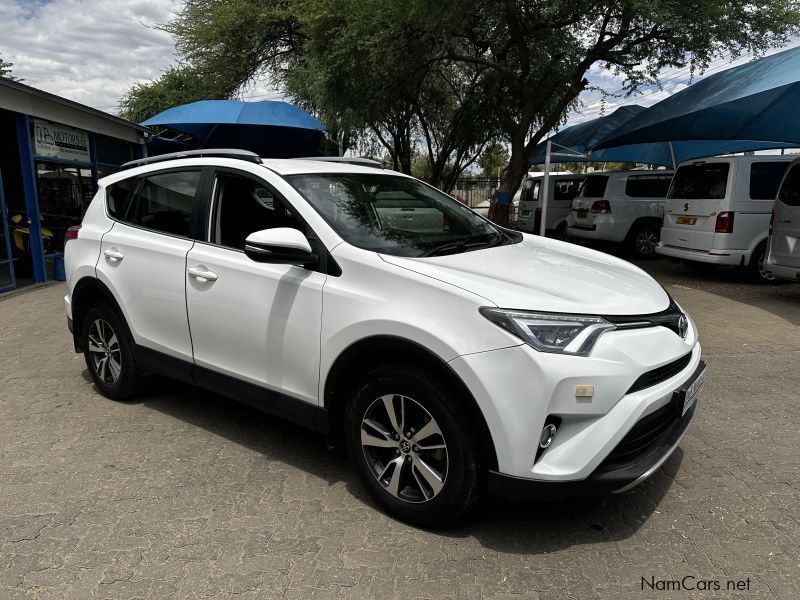 Toyota Rav4 2.0i GX Auto in Namibia
