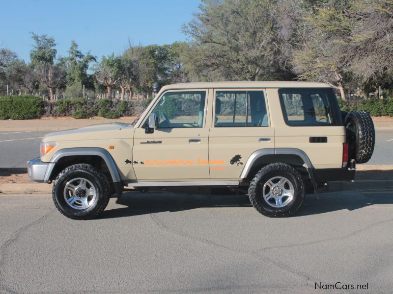 Toyota land cruiser in Namibia