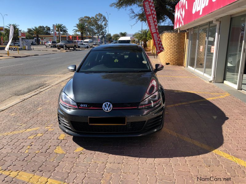 Volkswagen Golf VII TSI GTi DSG in Namibia