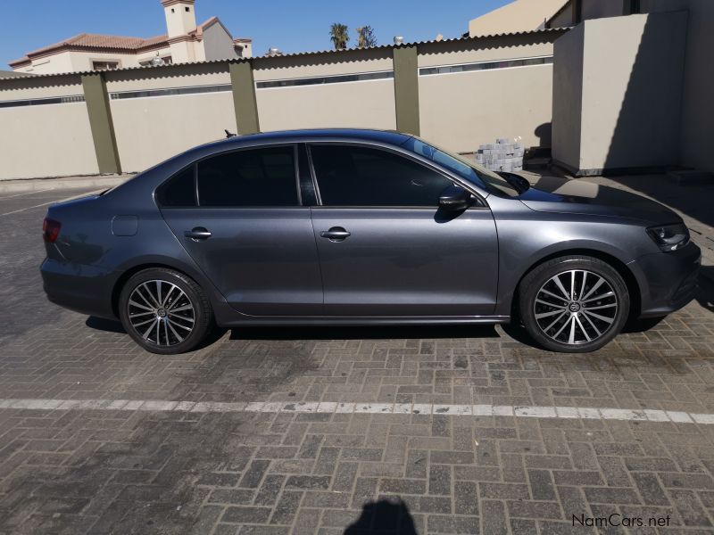 Volkswagen Jetta VI C/Line in Namibia