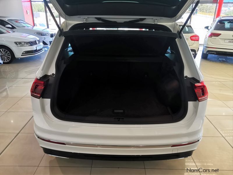 Volkswagen Tiguan 2.0 TSI DSG 4Motion Highline 162kw R-Line in Namibia