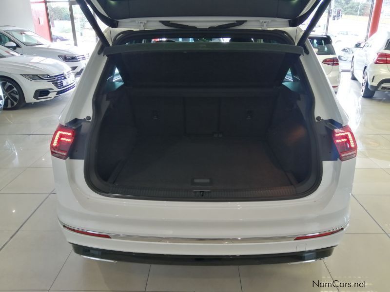 Volkswagen Tiguan 2.0 TSI DSG 4Motion Highline 162kw R-Line in Namibia