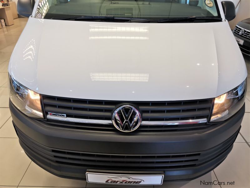 Volkswagen Transporter 2.0 BITDI 4Motion DSG 132Kw Crewbus in Namibia