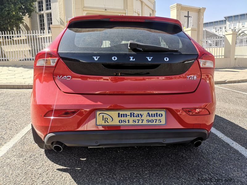 Volvo V40 T4 Inscription Geartronic in Namibia